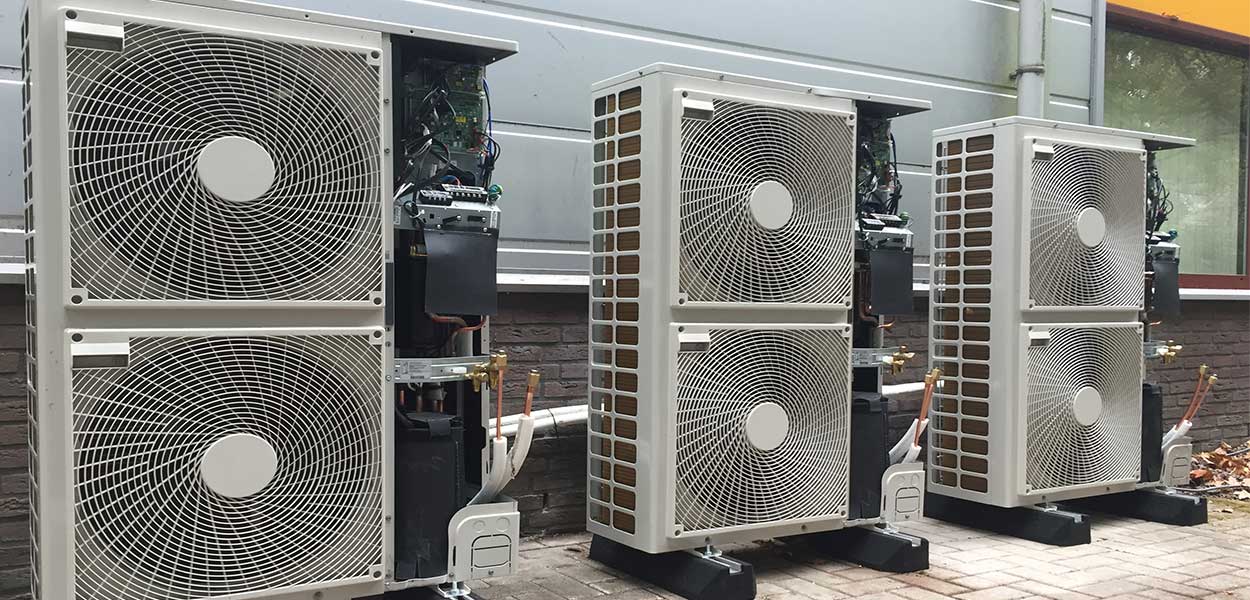 Split lucht water warmtepomp